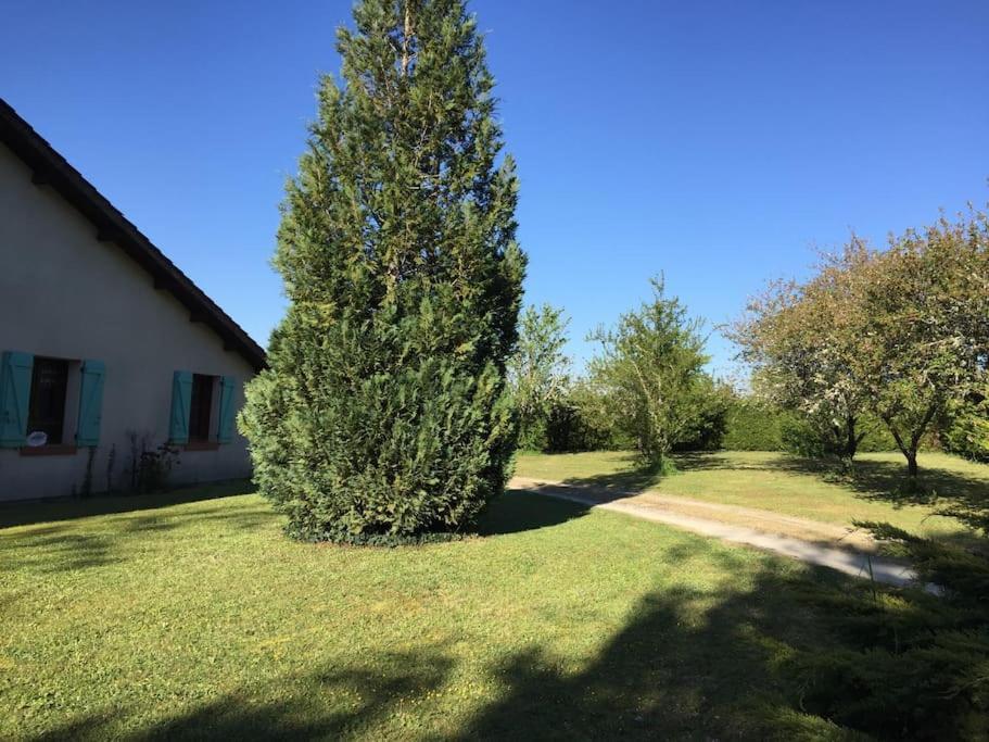 Grande Maison Avec Parc De 6000M2 Pompiey Exterior foto